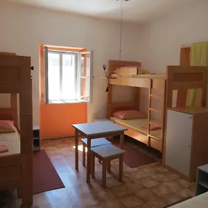 https://youth-hostel-veli-losinj.primorje-gorskikotar.com