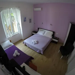 rooms-gero.hotelinzadar.com/